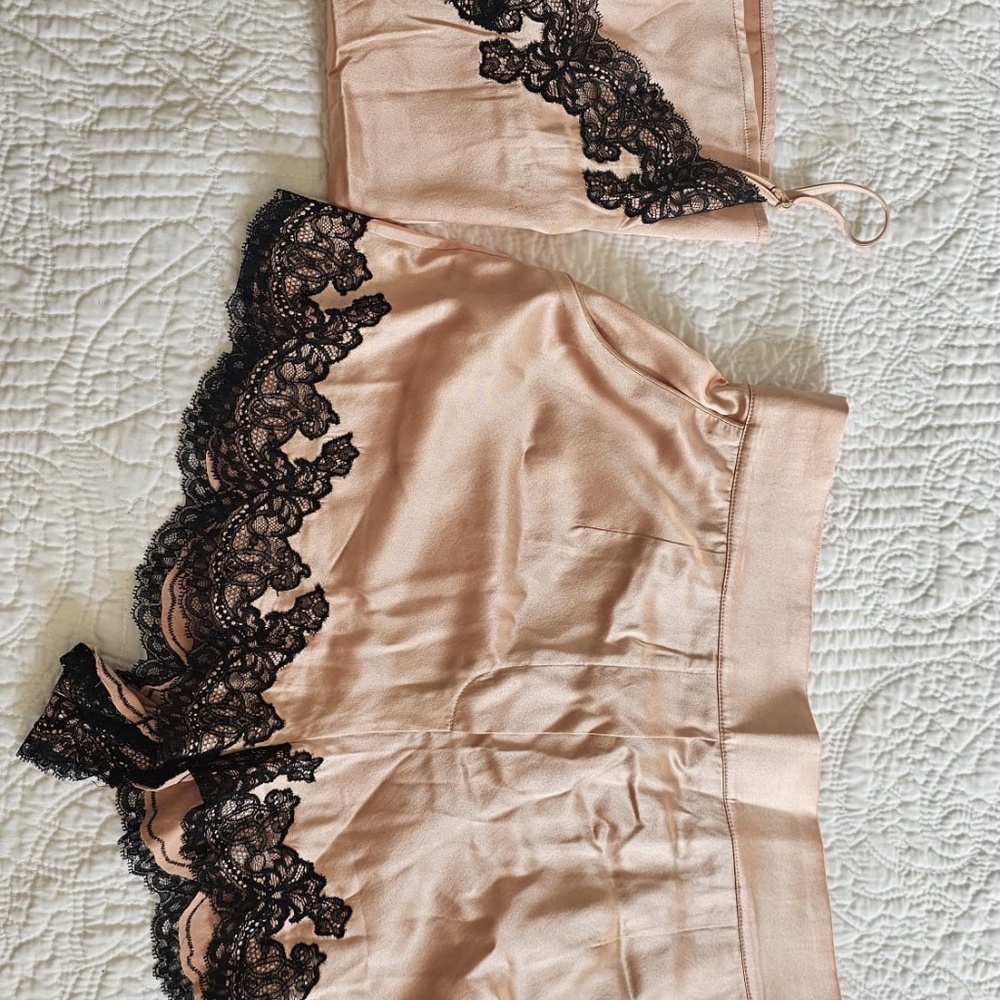 Luxury sleep set